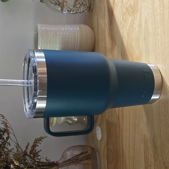 YETI Agave Teal Tumbler with Handle 35 Oz - Picture 5 of 7